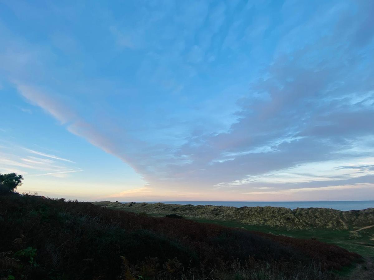 Charming Spacious 3-Bedroom Beach Holiday House, Norfolk Hemsby Bagian luar foto